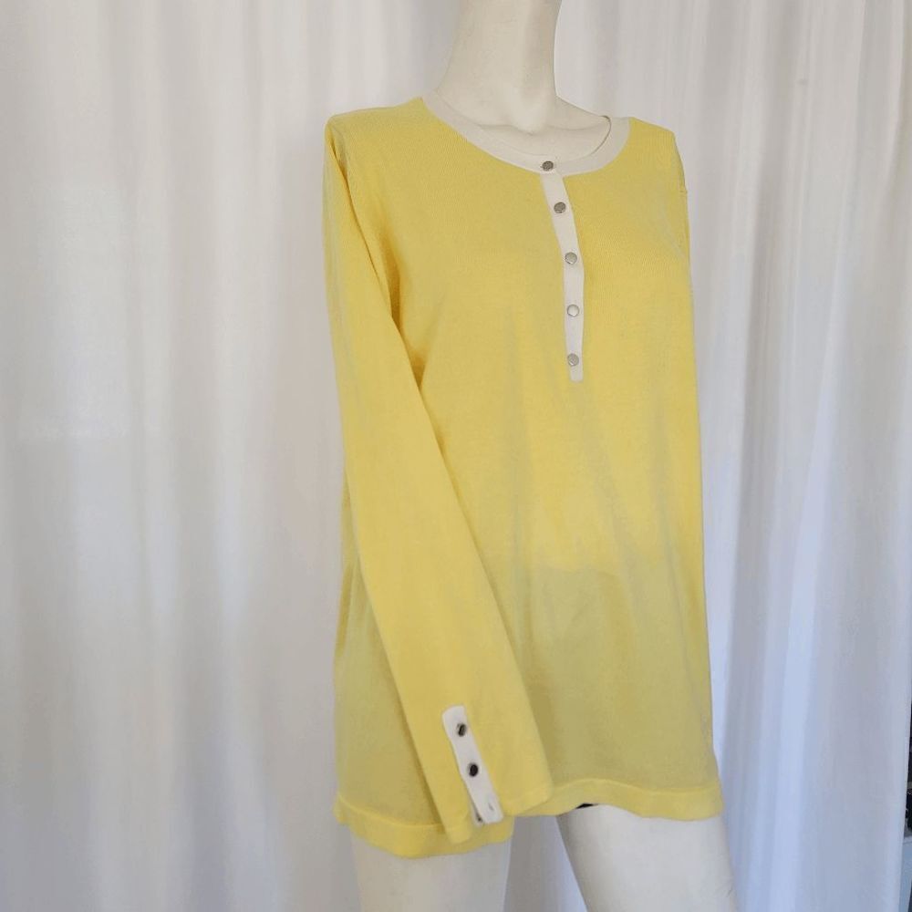 Lane Bryan women's yellow long sleeves sweater size 22l24